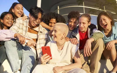 La Generación Centennial y el desarrollo de talento: retención y motivación en la Era Digital